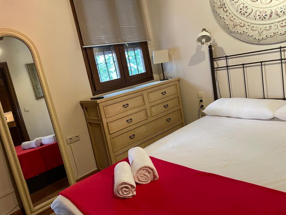 Sleep In Historic Puerta Elvira Leilighet Granada Eksteriør bilde